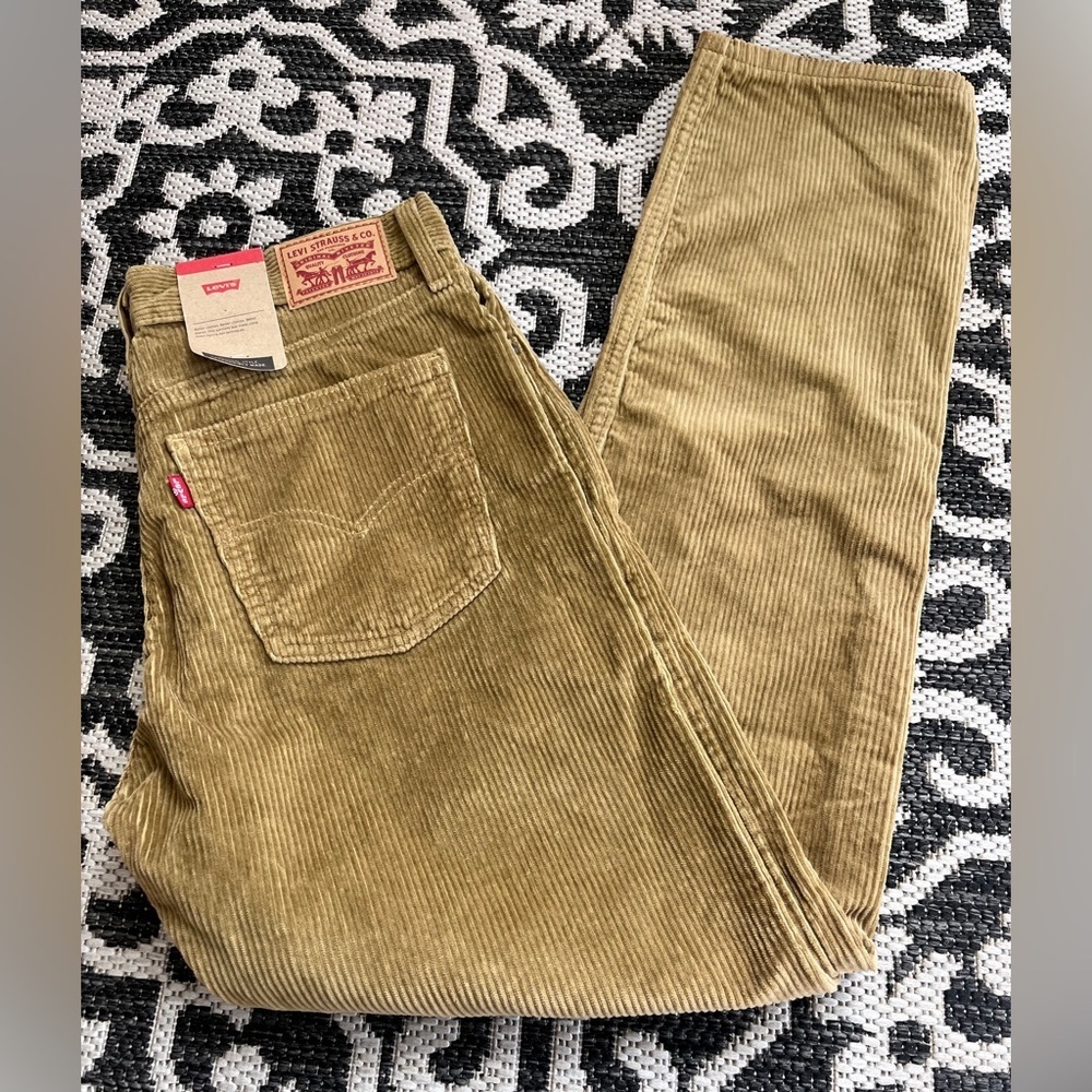 NWT Mens Levi Strauss and Co Corduroy Jeans. Various sizes. 29,31, 33 All 30”L